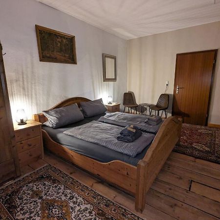 Gasthaus "Zum Goldenen Ross" Uhlstädt Zewnętrze zdjęcie